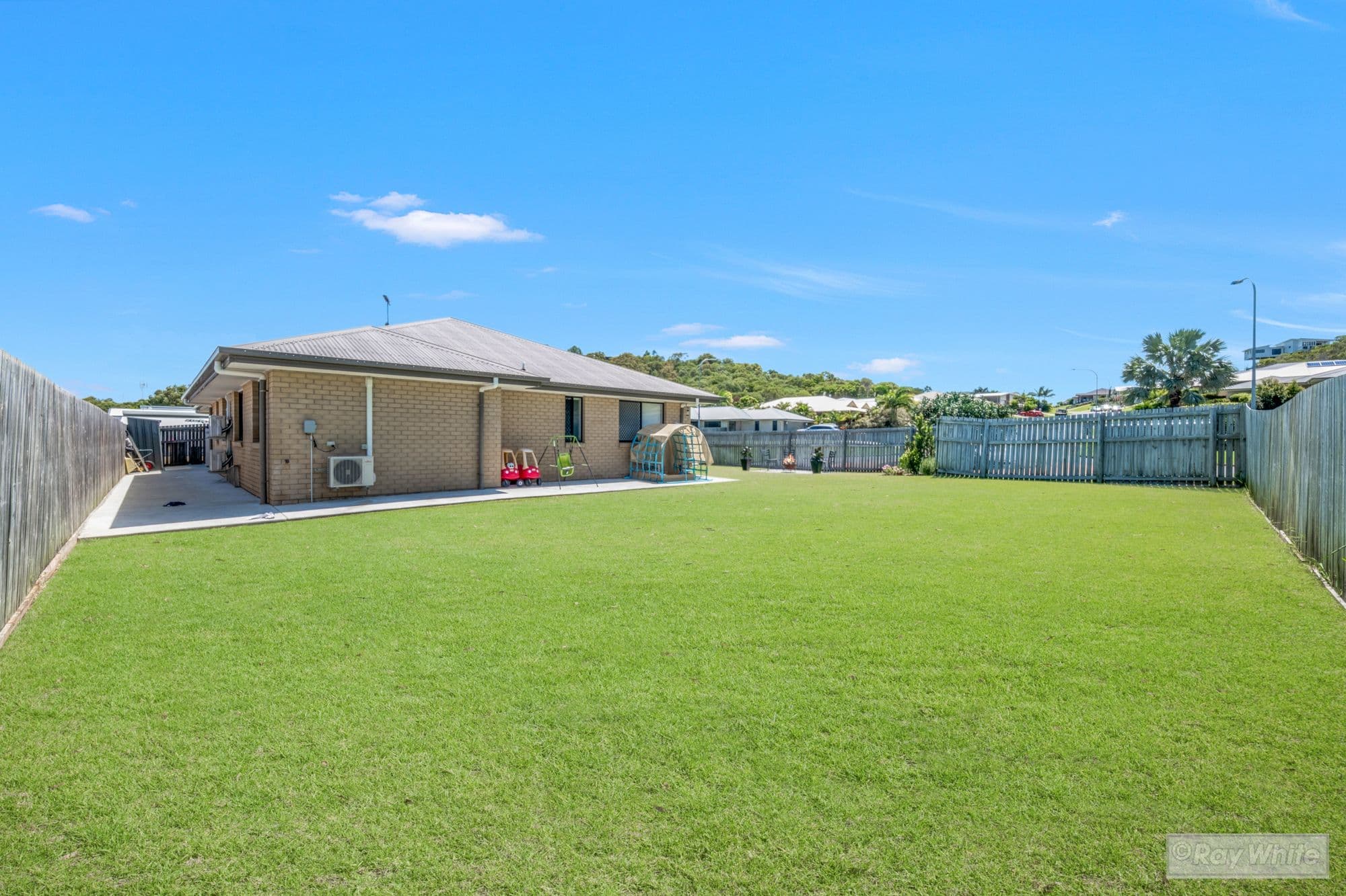 16 Parkview Drive, Lammermoor QLD 4703, Lammermoor - Thumbnail 5