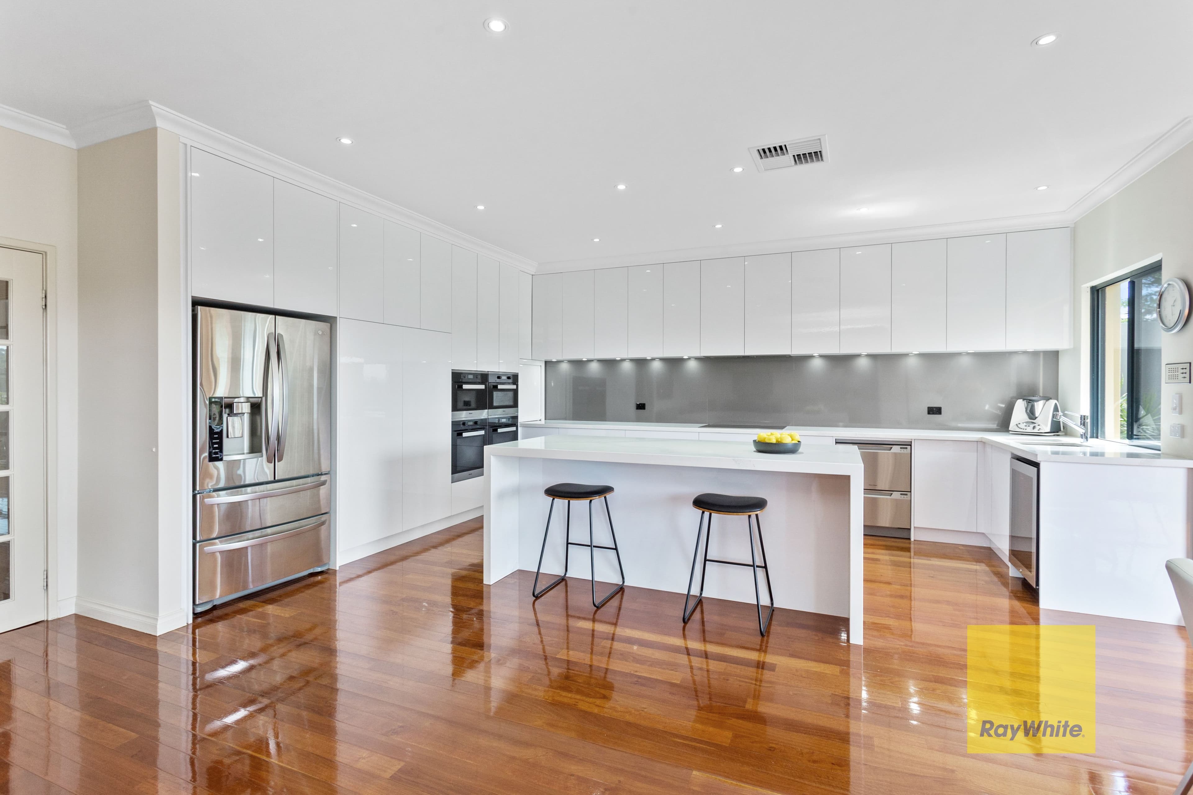 8 Queens Grove, Mount Claremont WA 6010, Mount Claremont - Thumbnail 2