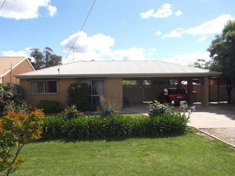 107 Hume Street, COROWA NSW 2646, Corowa - Image 1