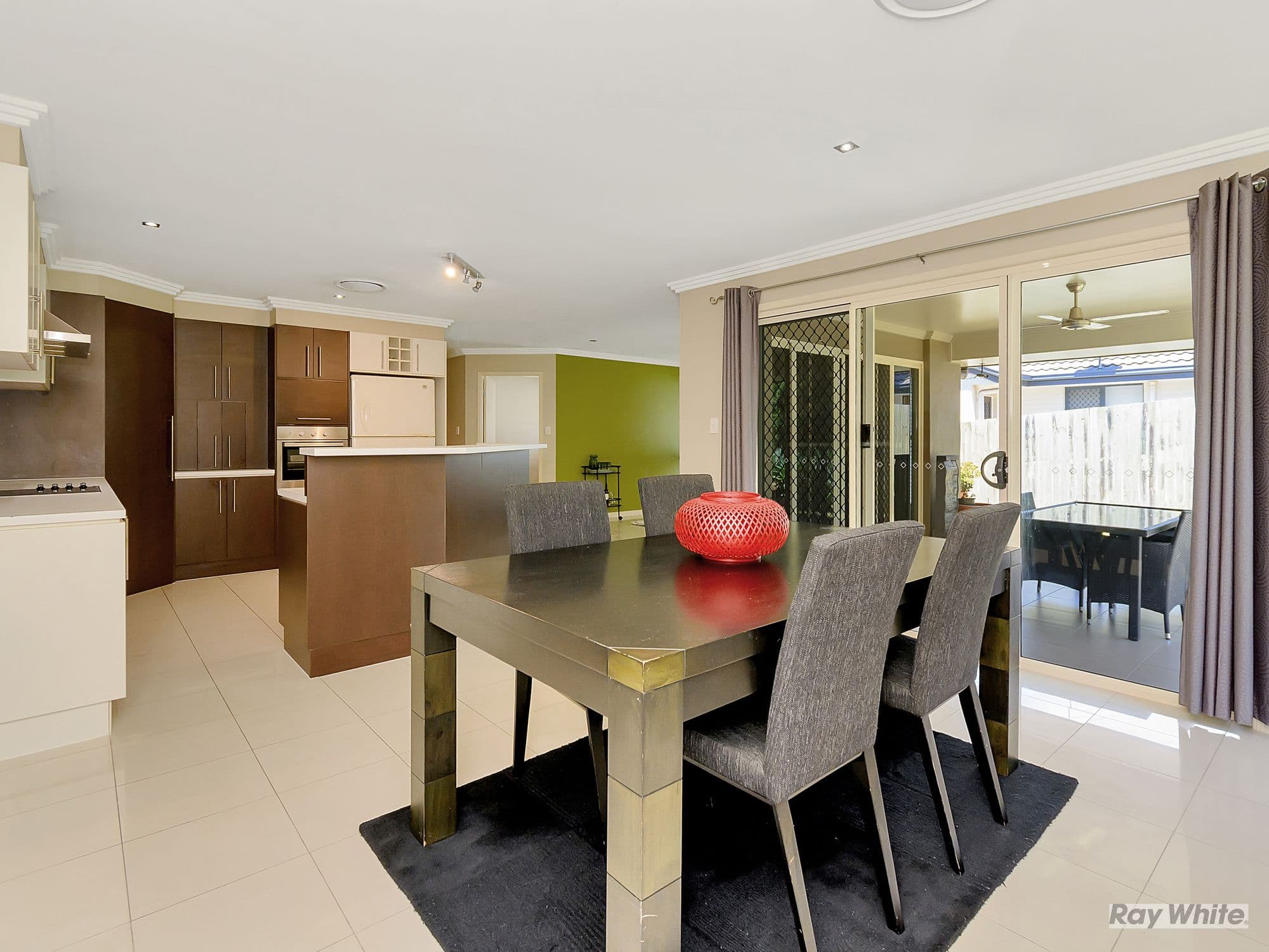 15 Montville Place, Forest Lake QLD 4078, Forest Lake - Thumbnail 4