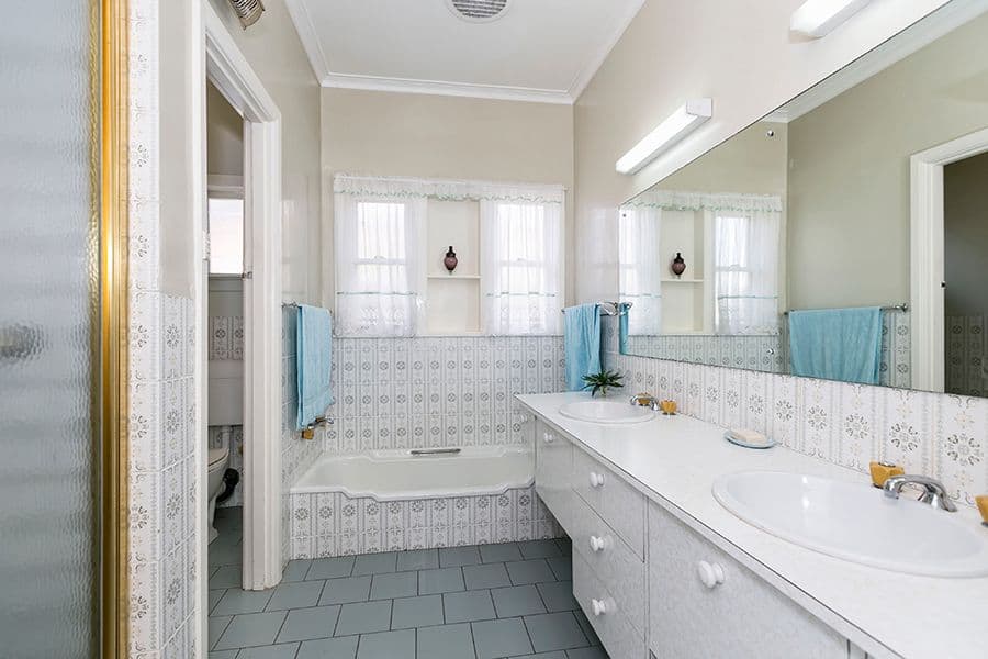 6 McFarland Street, BACCHUS MARSH VIC 3340, Bacchus Marsh - Thumbnail 6