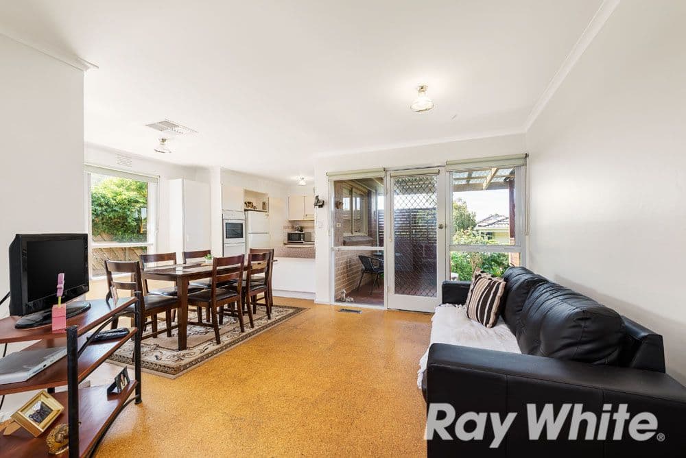 24 Cheryl Grove, Viewbank VIC 3084, Viewbank - Thumbnail 2