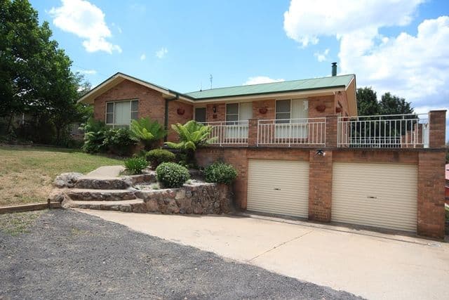 39 Oberon Street, Oberon - Image 1
