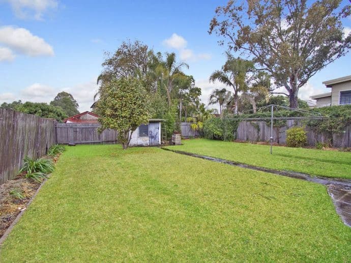 6 Lucas Avenue, RUSSELL LEA NSW 2046, Russell Lea - Thumbnail 2