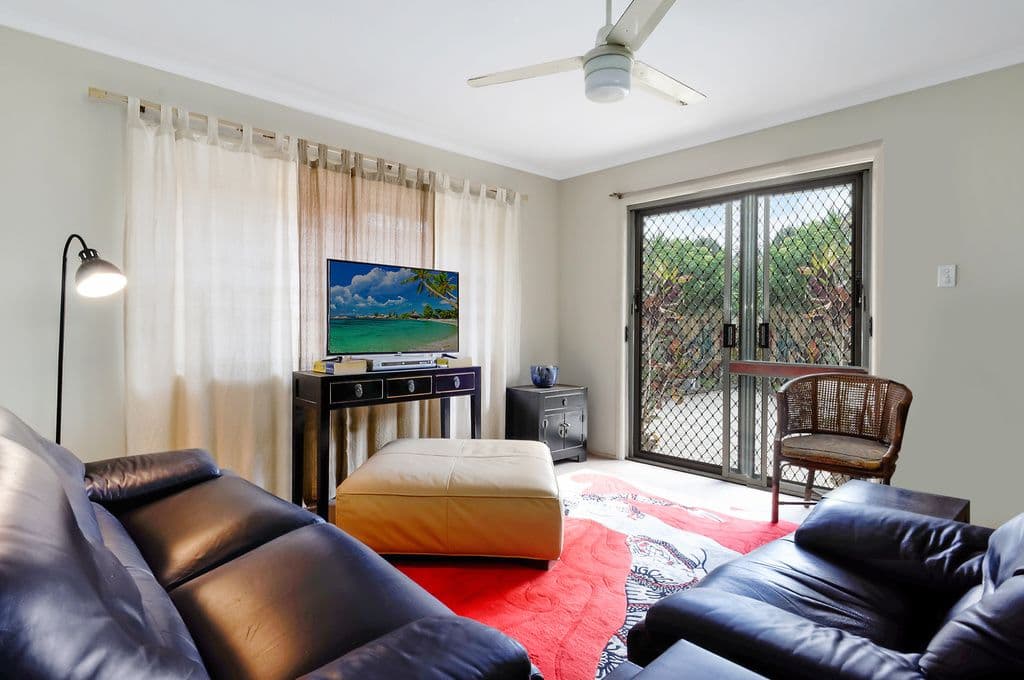 14 Parneno Street, Chevron Island QLD 4217, Chevron Island - Thumbnail 2