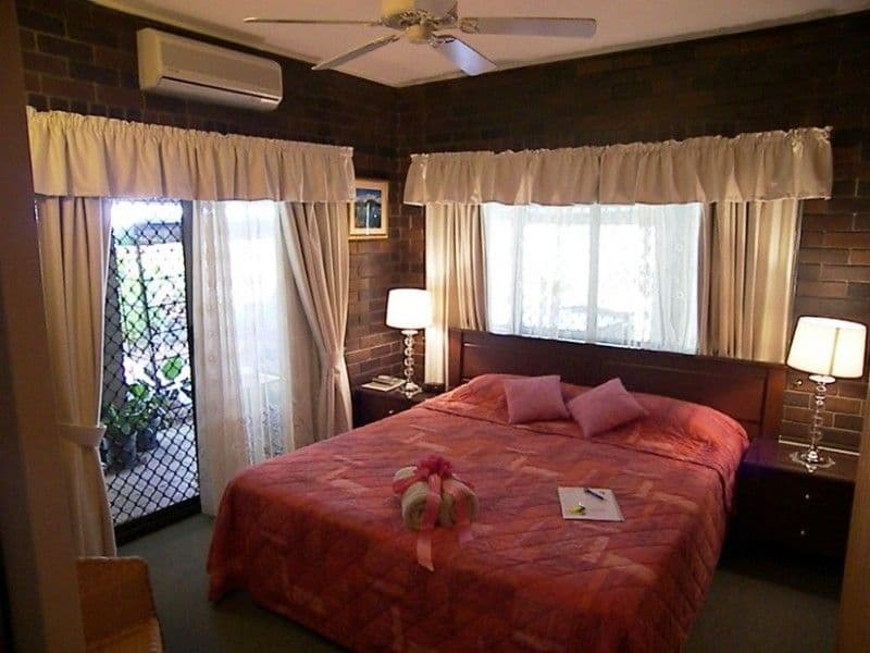 1184 Yeppoon Road, ROCKHAMPTON QLD 4700, Rockhampton City - Thumbnail 4
