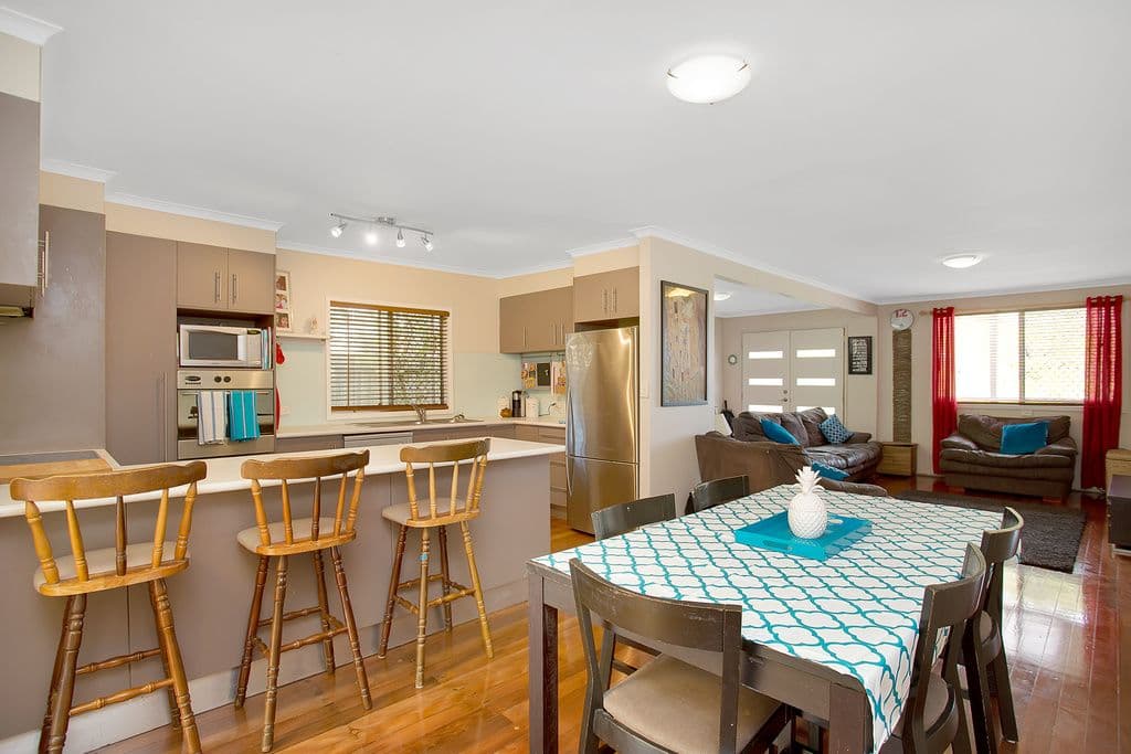 211 Cotlew Street, ASHMORE QLD 4214, Ashmore - Image 1