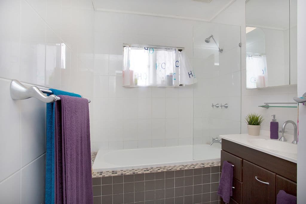 211 Cotlew Street, ASHMORE QLD 4214, Ashmore - Thumbnail 7