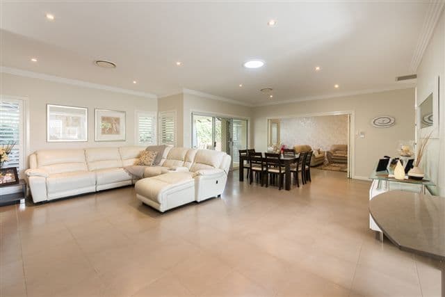 18 Currawong Street, RANGEVILLE QLD 4350, Rangeville - Thumbnail 3