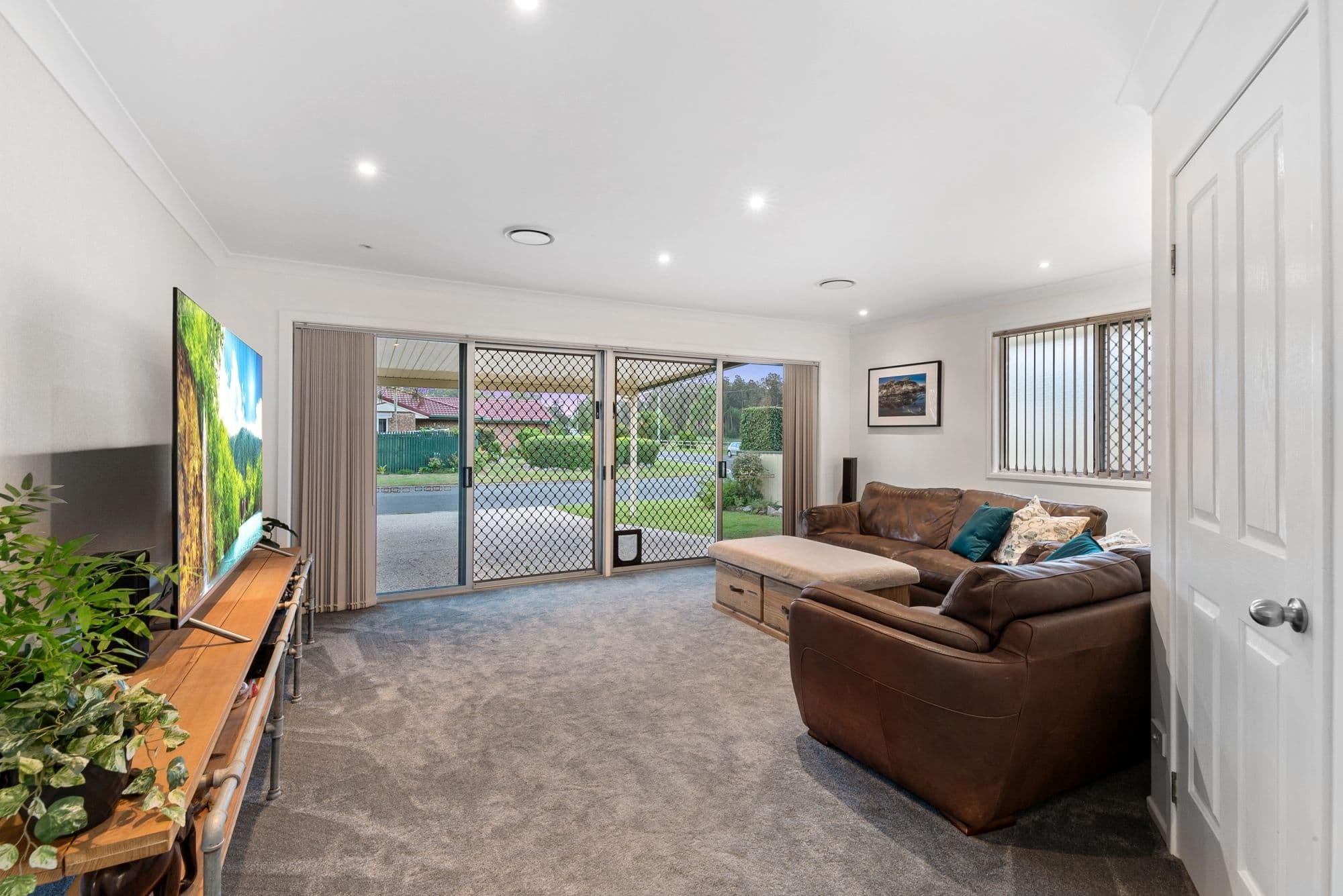 12 Antigua Crescent, Deception Bay QLD 4508, Deception Bay - Thumbnail 5