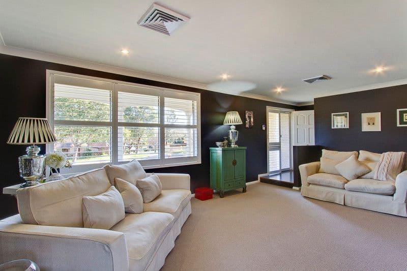 40 Middleton Avenue, CASTLE HILL NSW 2154, Castle Hill - Thumbnail 2