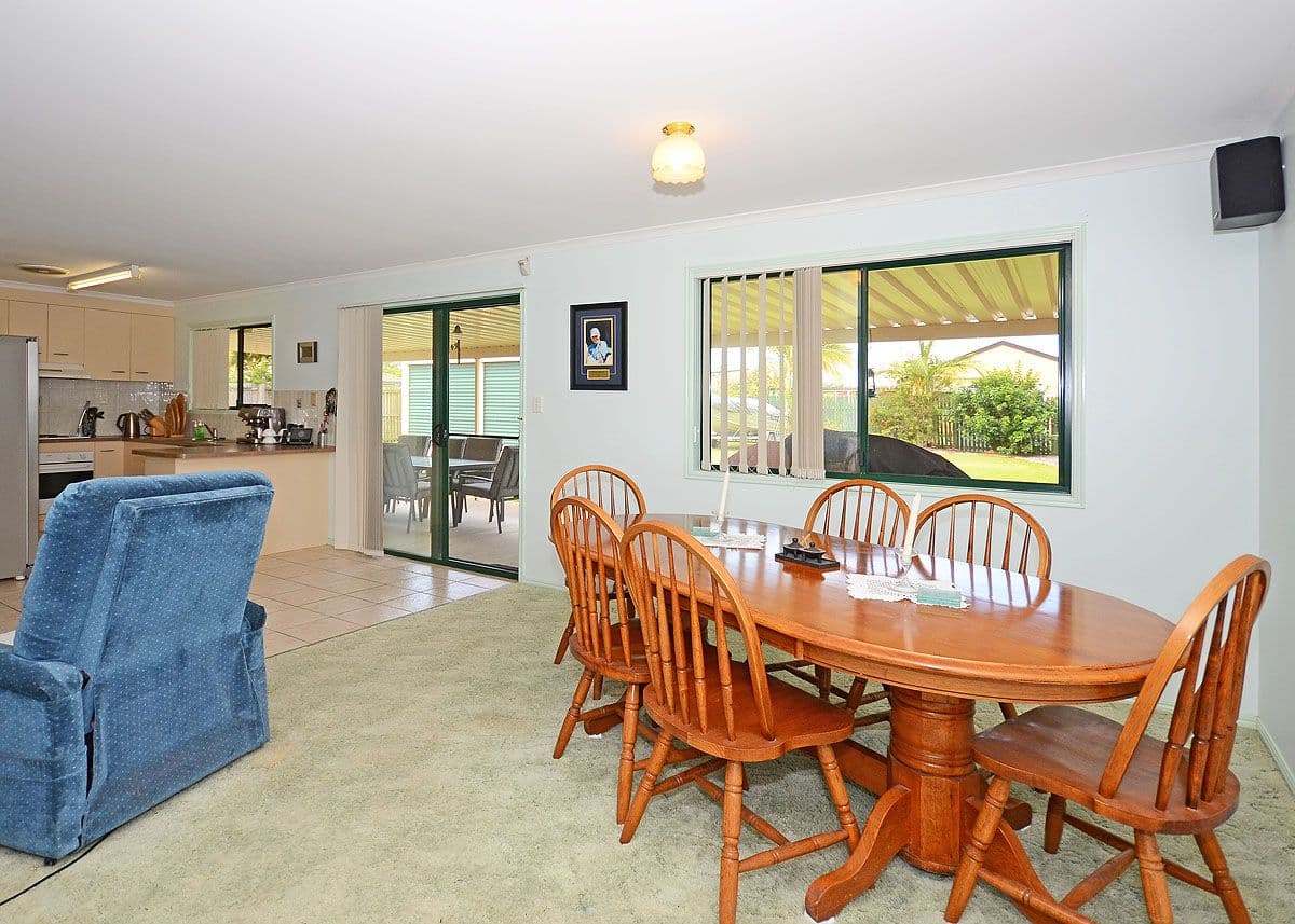 6  Elliot Court, ELI WATERS QLD 4655, Eli Waters - Thumbnail 5