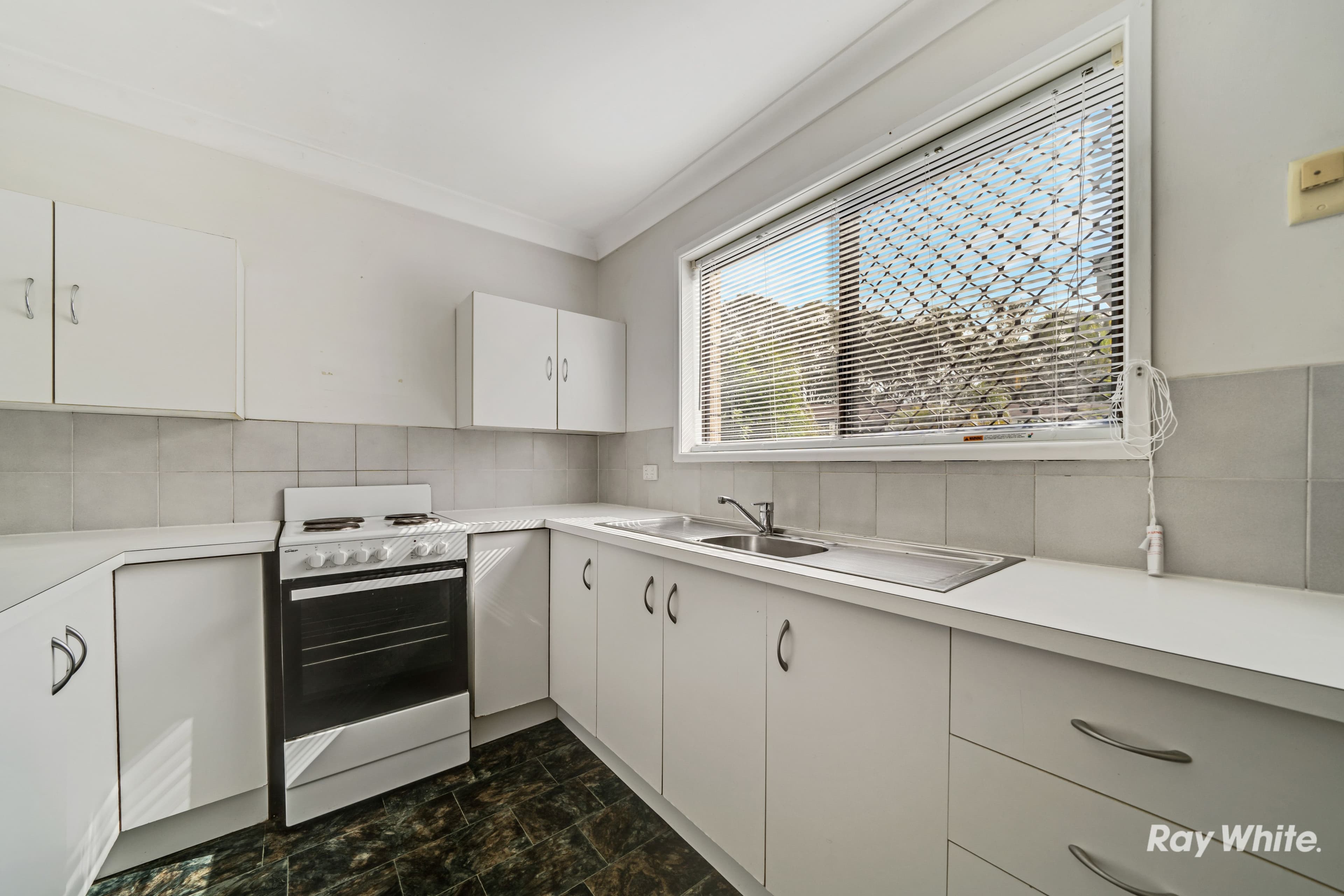 43 Garfield Road, Woodridge QLD 4114, Woodridge - Thumbnail 5