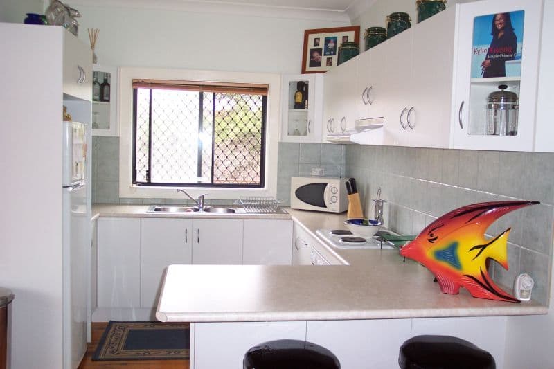 141 Gladstone Avenue, MOUNT SAINT THOMAS NSW 2500, Mount Saint Thomas - Thumbnail 3