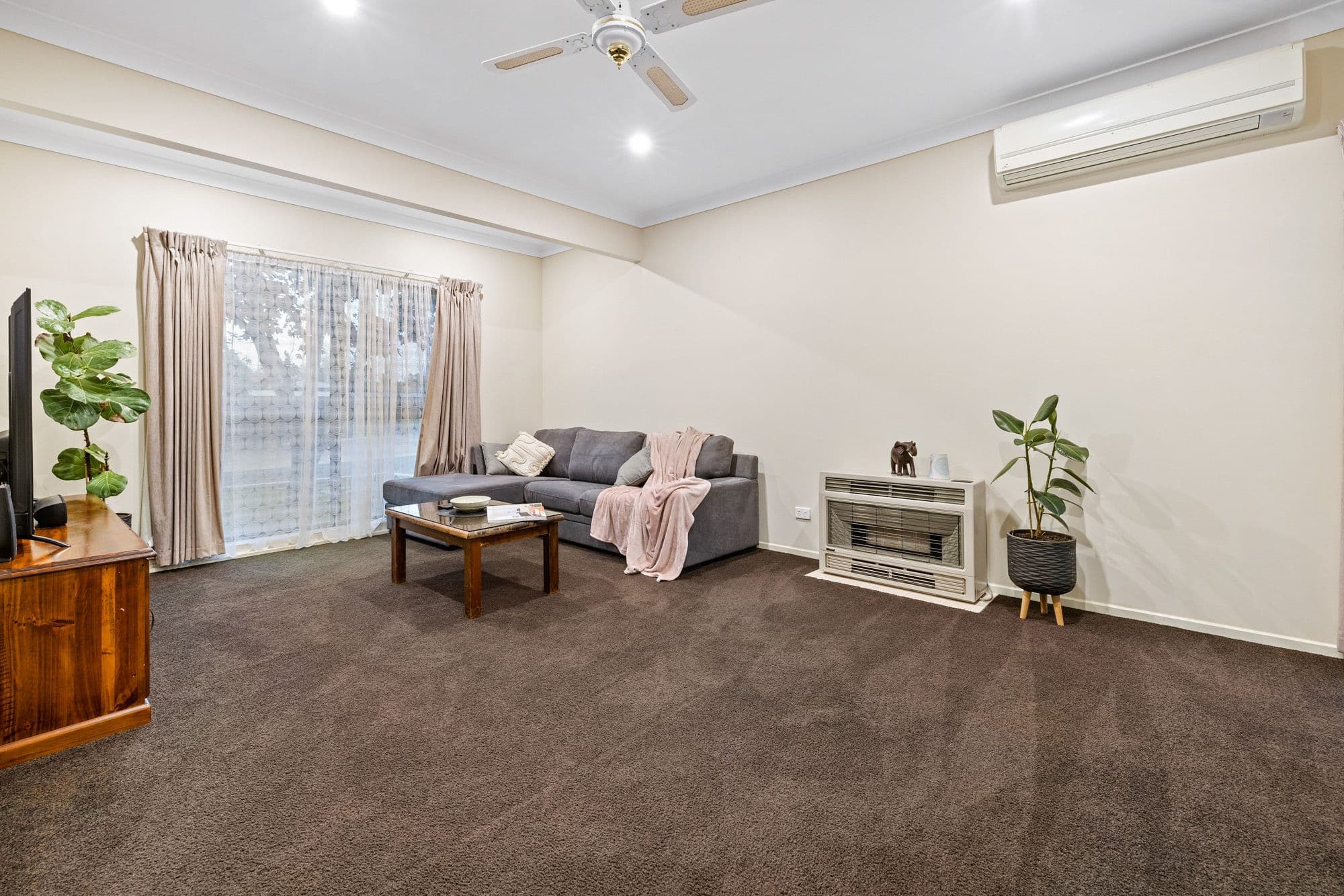 3 Dalvista Court, Werribee VIC 3030, Werribee - Thumbnail 5