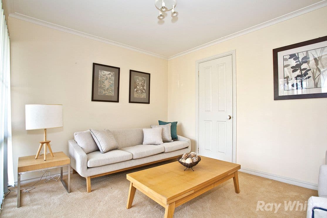 17 Woolert Street, ASHWOOD VIC 3147, Ashwood - Thumbnail 4