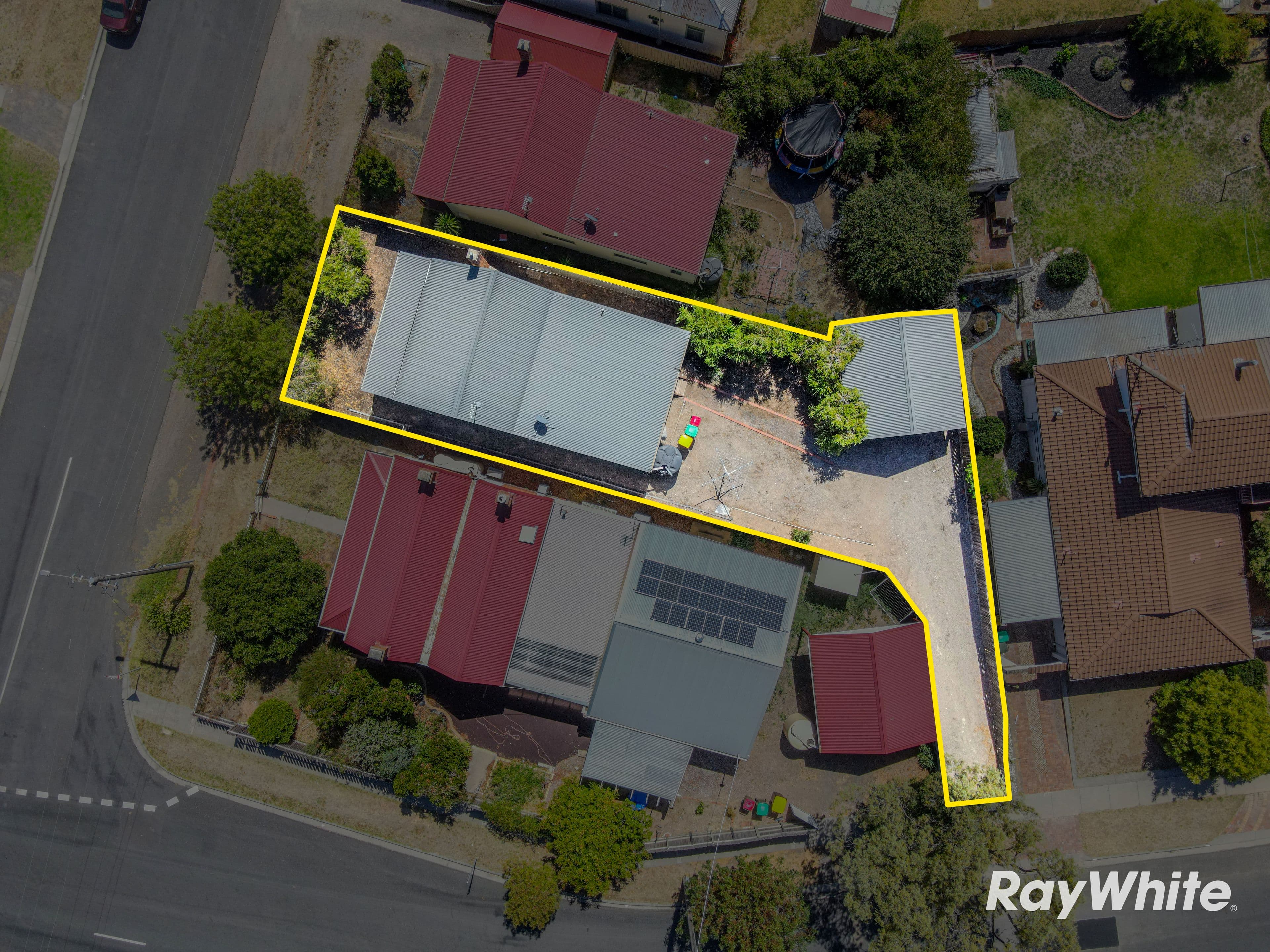 21 Willan Street, Eaglehawk VIC 3556, Eaglehawk - Thumbnail 2
