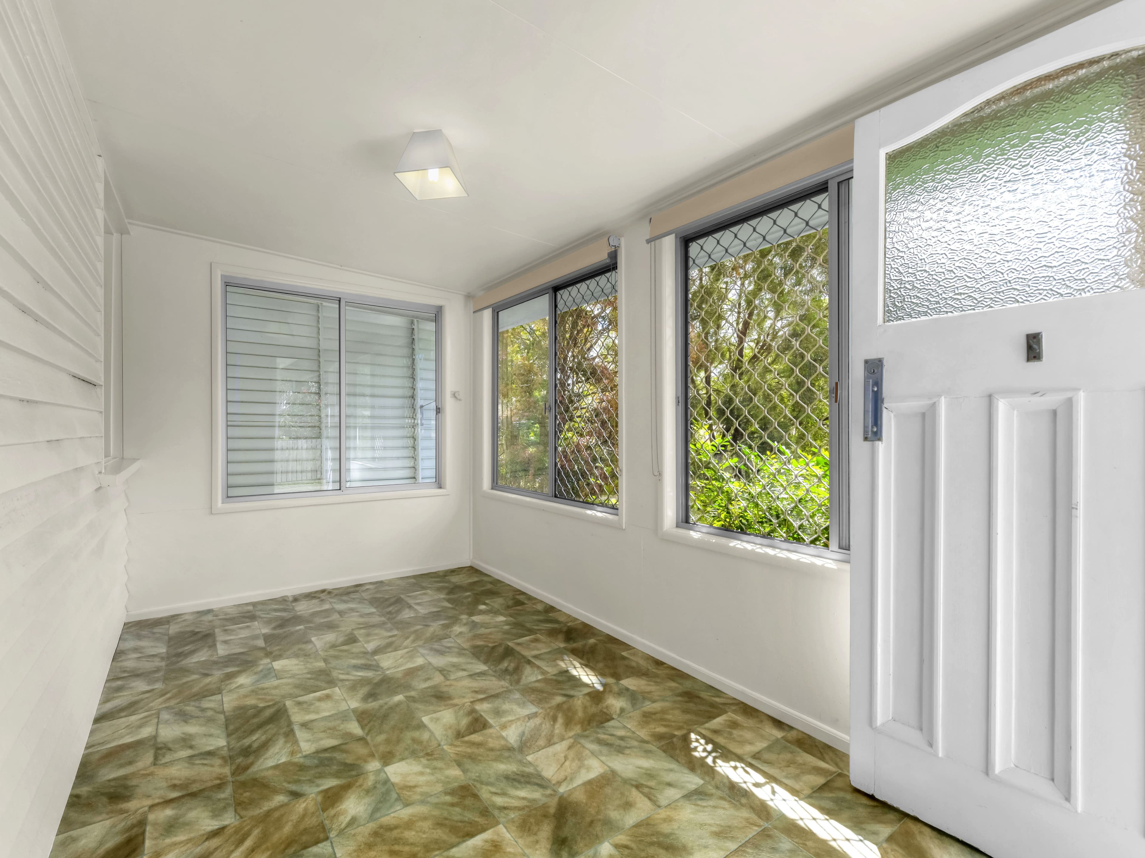 22 Alexandra Street, Bardon QLD 4065, Bardon - Thumbnail 3