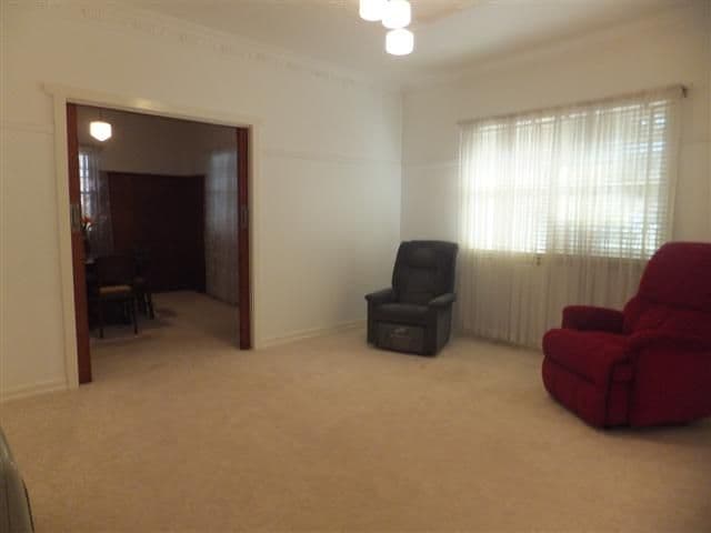 22 Hillview Avenue, NEWTOWN QLD 4350, Newtown - Thumbnail 5