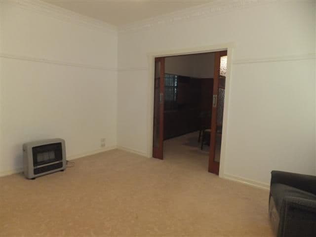 22 Hillview Avenue, NEWTOWN QLD 4350, Newtown - Thumbnail 6