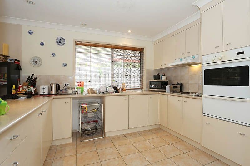 10 Benbek Circuit, Sunnybank Hills QLD 4109, Sunnybank Hills - Thumbnail 2