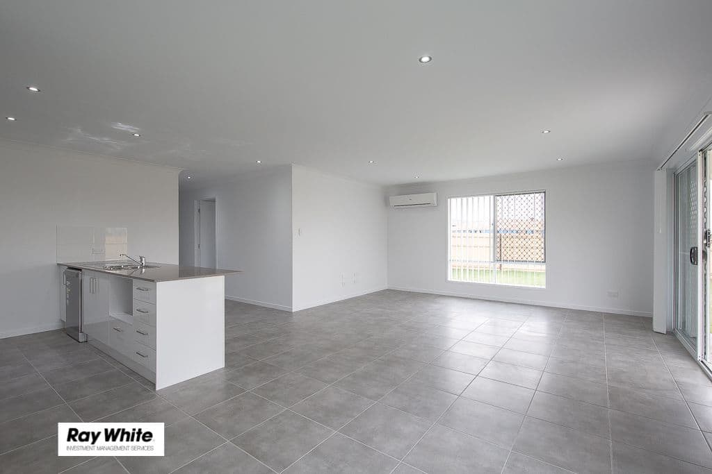 11 Shelley Street, Redbank Plains QLD 4301, Redbank Plains - Thumbnail 4