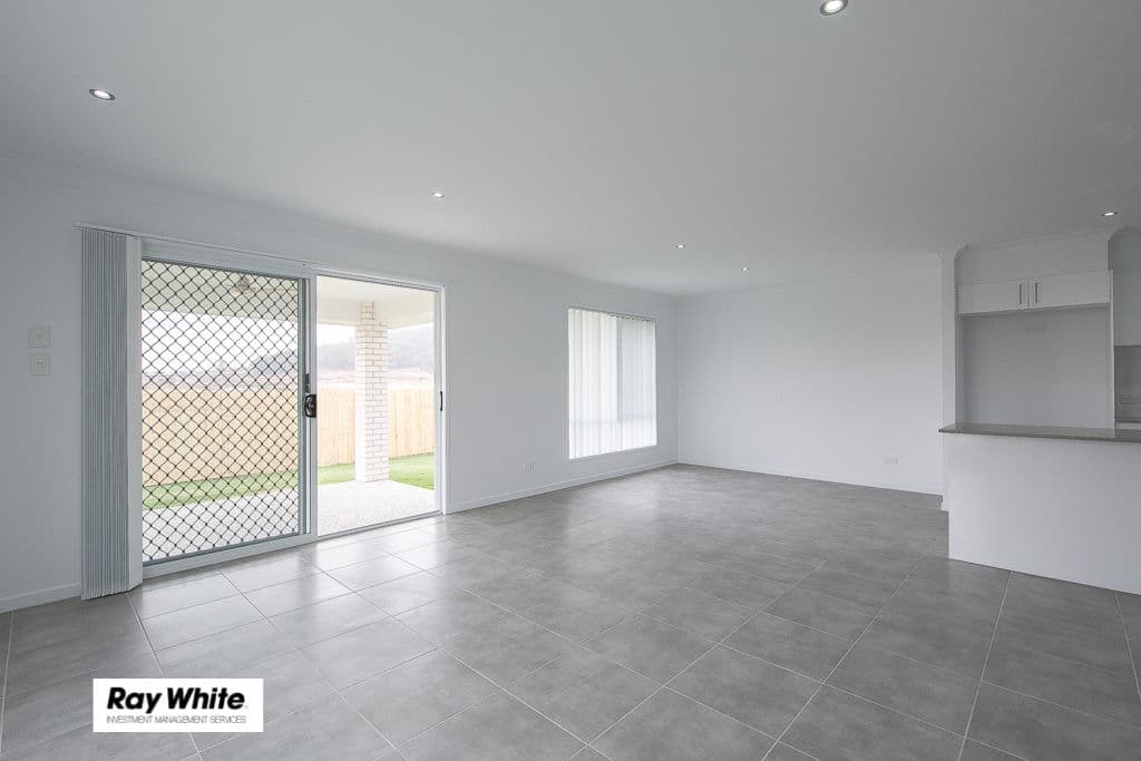 11 Shelley Street, Redbank Plains QLD 4301, Redbank Plains - Thumbnail 6