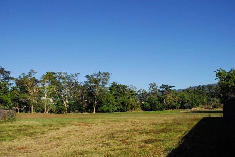 25 Waite Creek Court, CANNONVALE QLD 4802, Cannonvale - Thumbnail 2