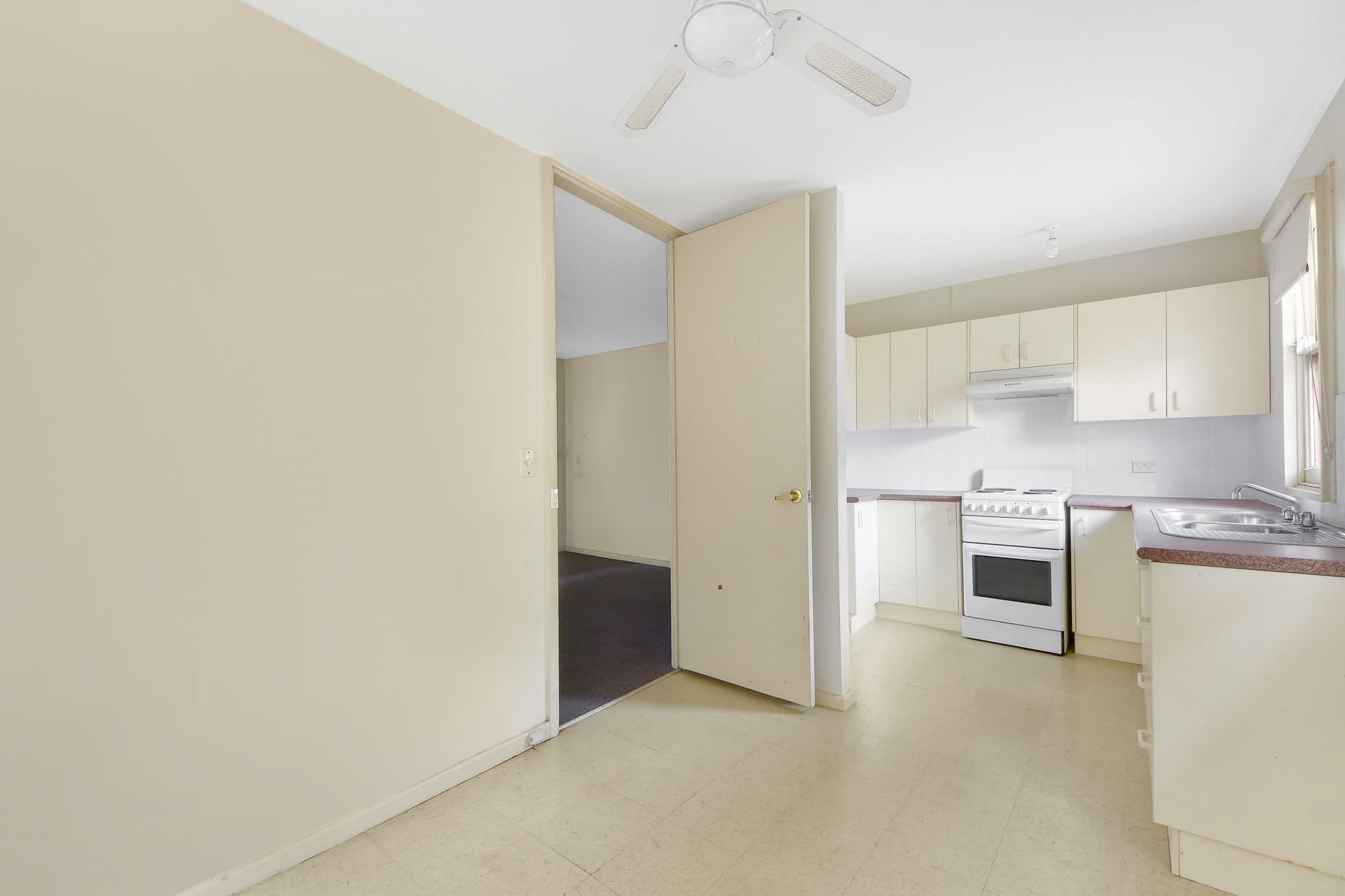 40 Merino Crescent, Airds - Thumbnail 3