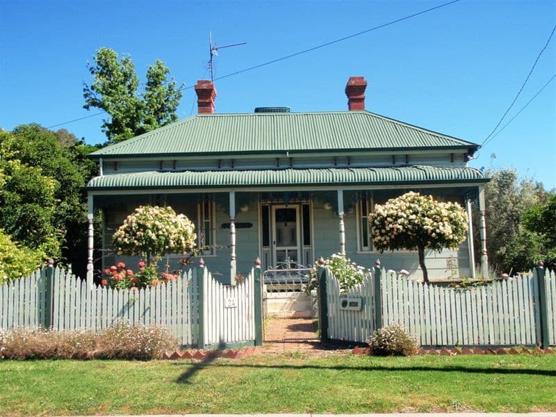 24 Progress Street, SEYMOUR VIC 3660, Seymour - Image 1