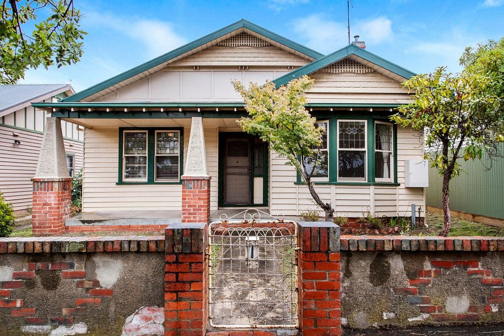 304 Pleasant Street South, Newington VIC 3350, Newington - Image 1