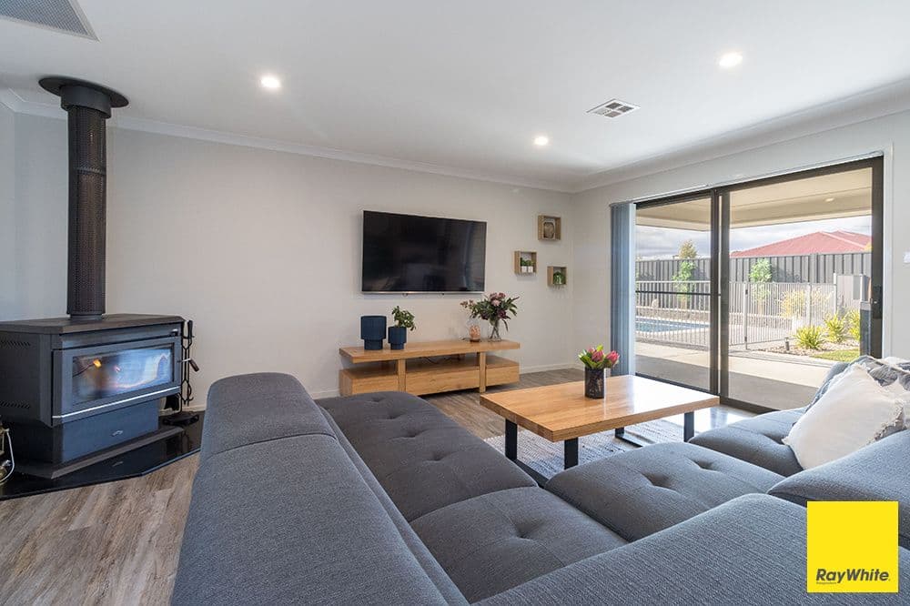 4 Jacombs Street, Bungendore NSW 2621, Bungendore - Thumbnail 5