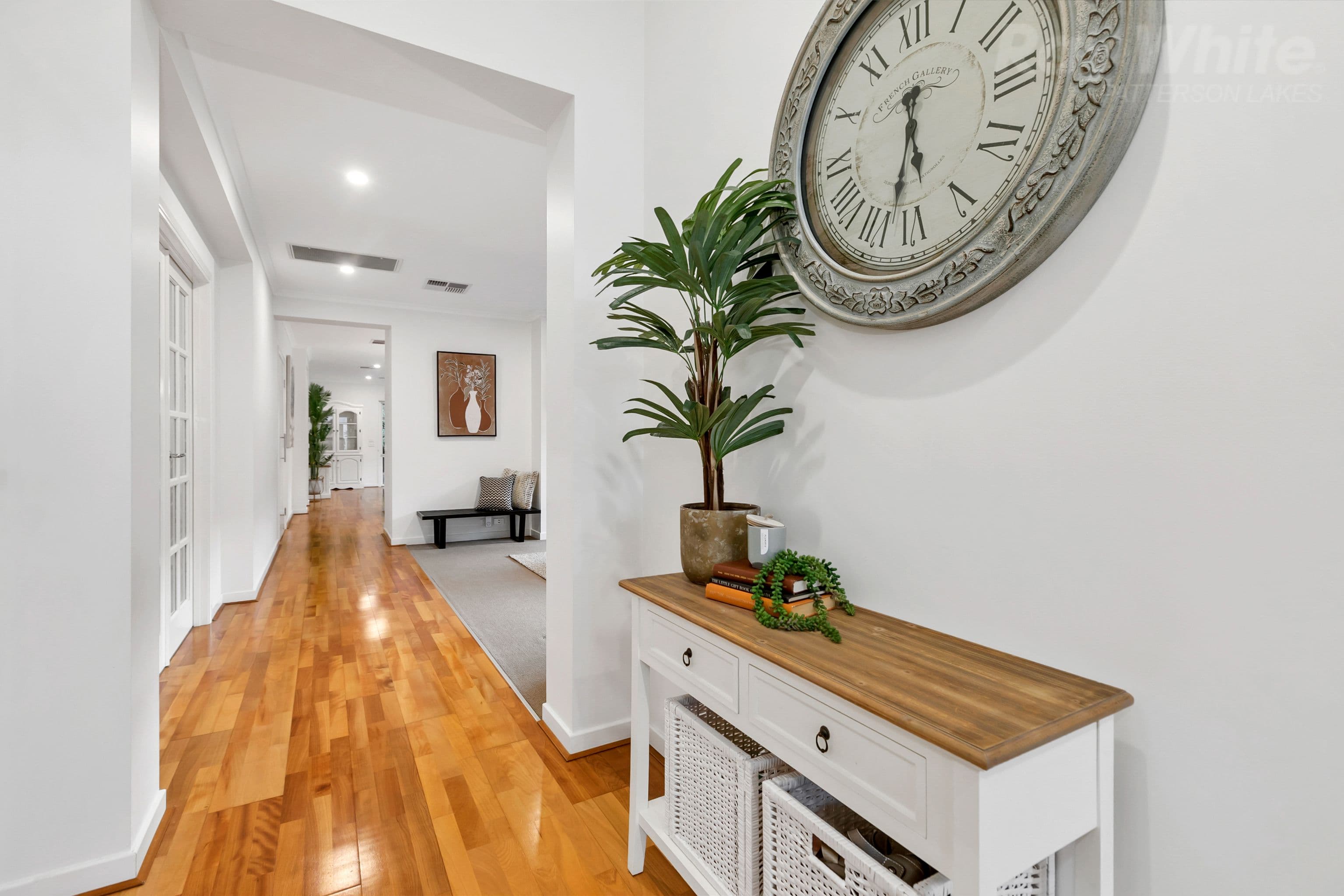 16 Binglebay Avenue, Waterways VIC 3195, Waterways - Thumbnail 2