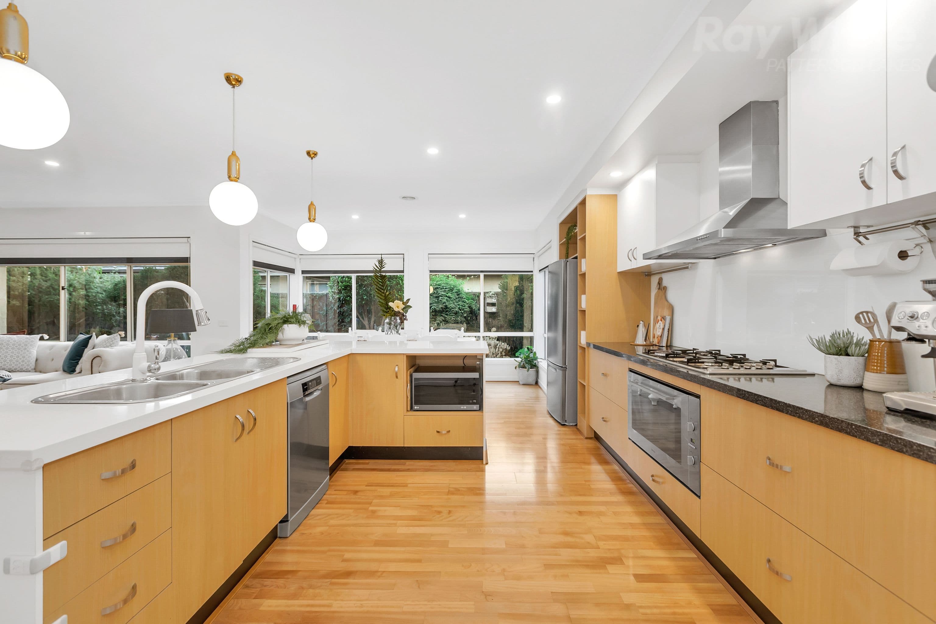 16 Binglebay Avenue, Waterways VIC 3195, Waterways - Thumbnail 5