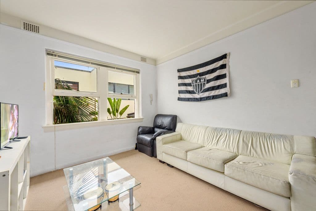 10 Warners Avenue, North Bondi NSW 2026, North Bondi - Thumbnail 2