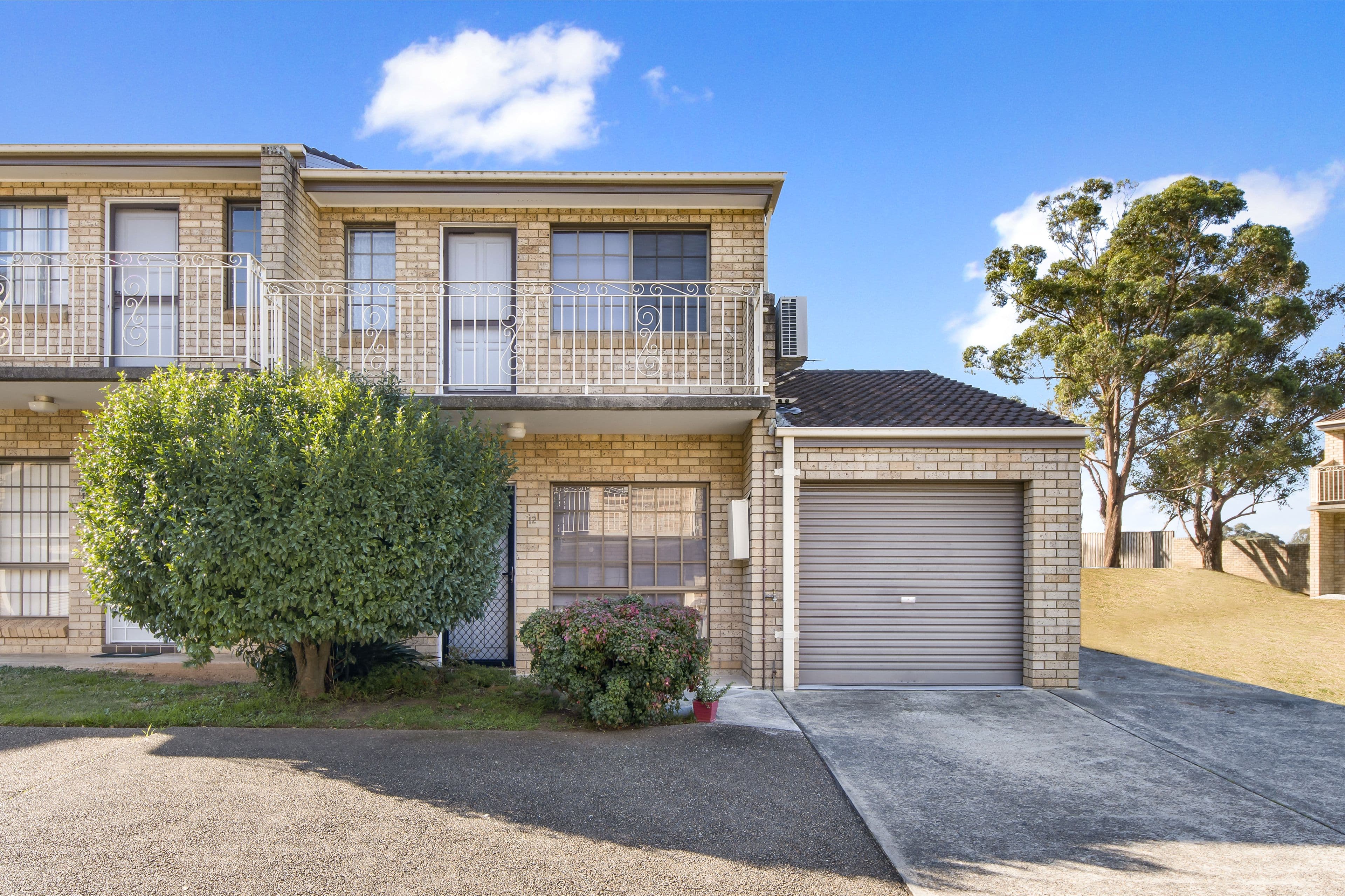 17 Lagonda Drive, Ingleburn - Image 1