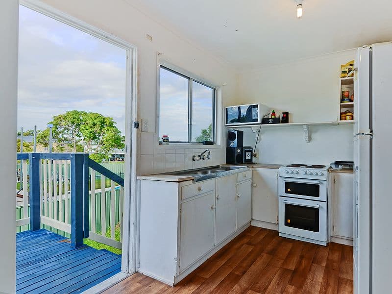 16 Bowden Street, Deception Bay QLD 4508, Deception Bay - Thumbnail 4