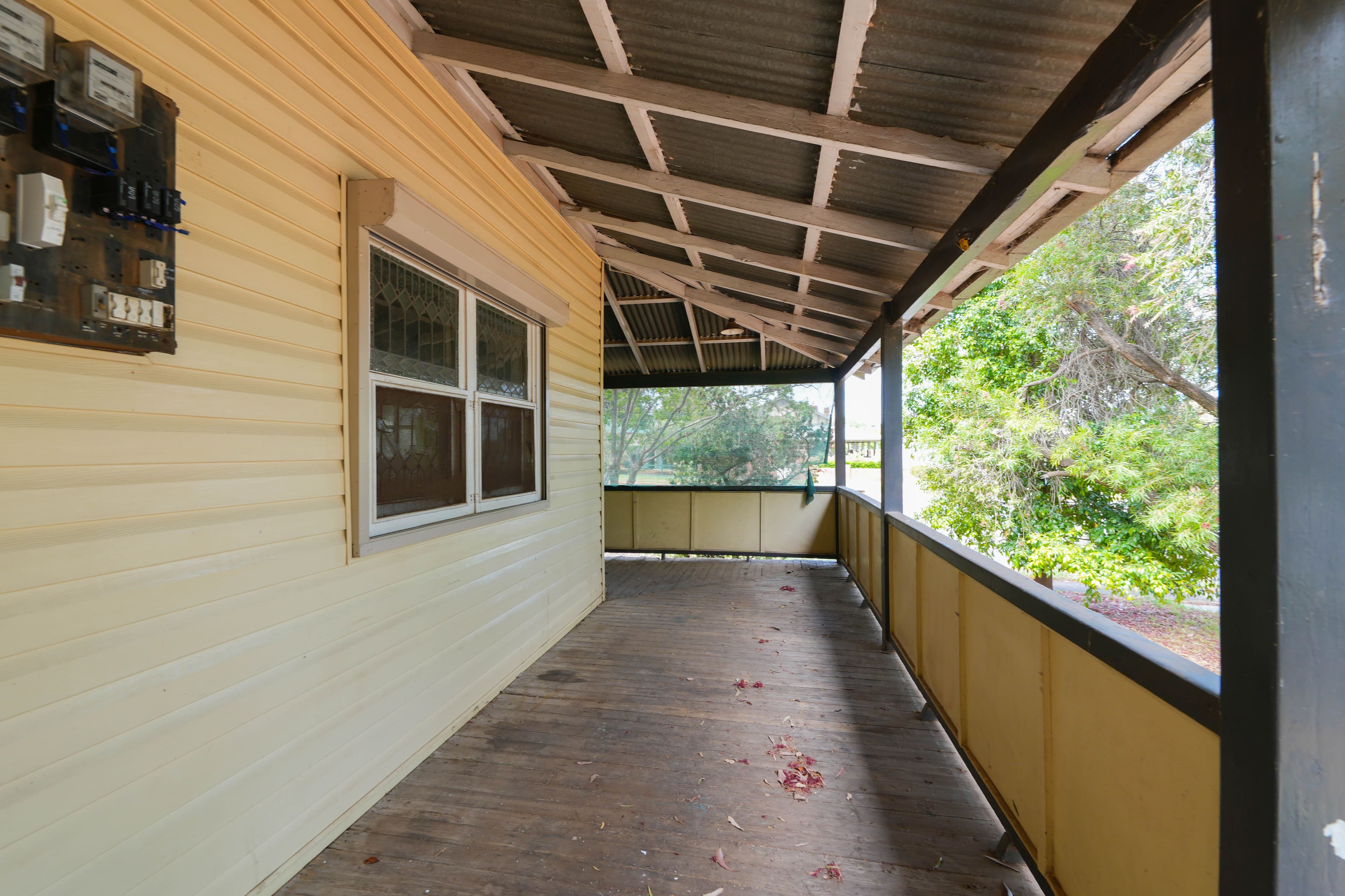 2 Elizabeth Street, Parkes NSW 2870, Parkes - Thumbnail 2