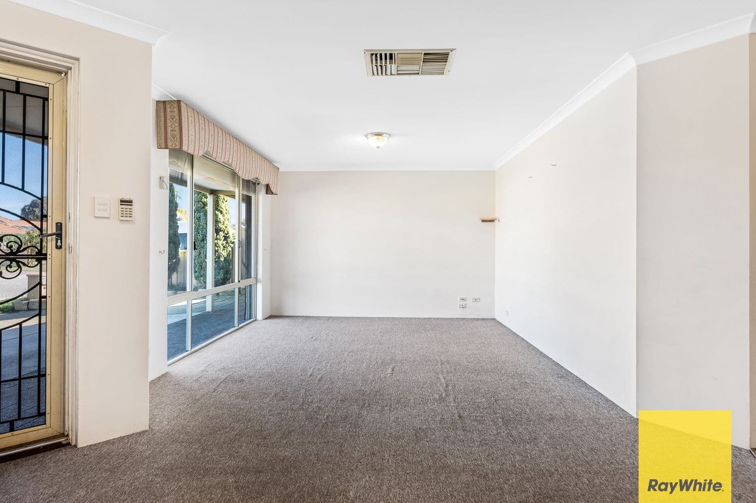 26 Powderbark Bypass, Kenwick WA 6107, Kenwick - Thumbnail 3