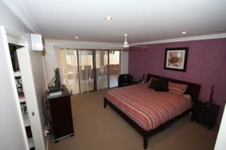 17 Primrose Avenue, NORMAN GARDENS QLD 4701, Norman Gardens - Thumbnail 7