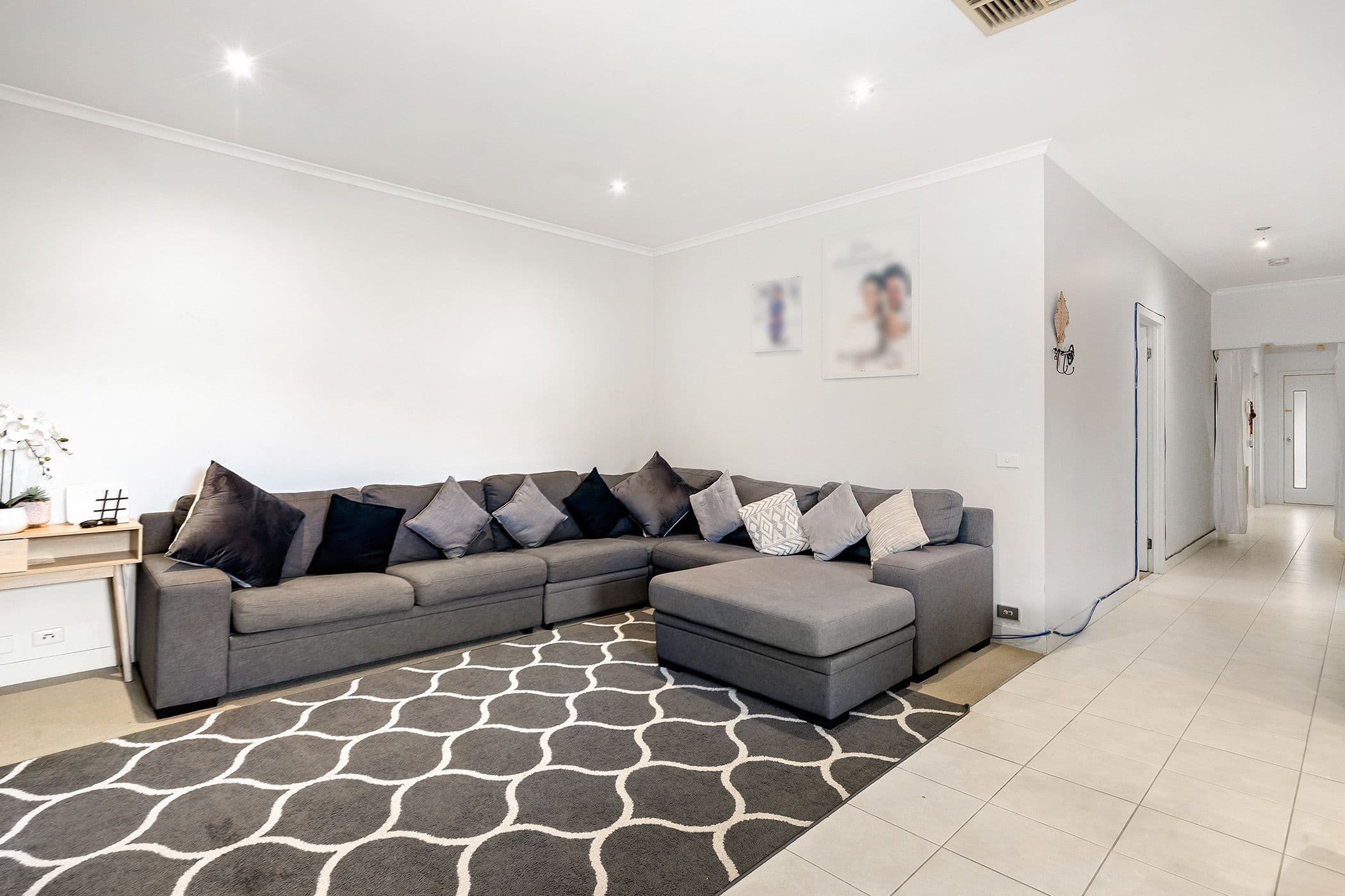 23 Hanrahan Wynd, Lynbrook VIC 3975, Lynbrook - Thumbnail 2