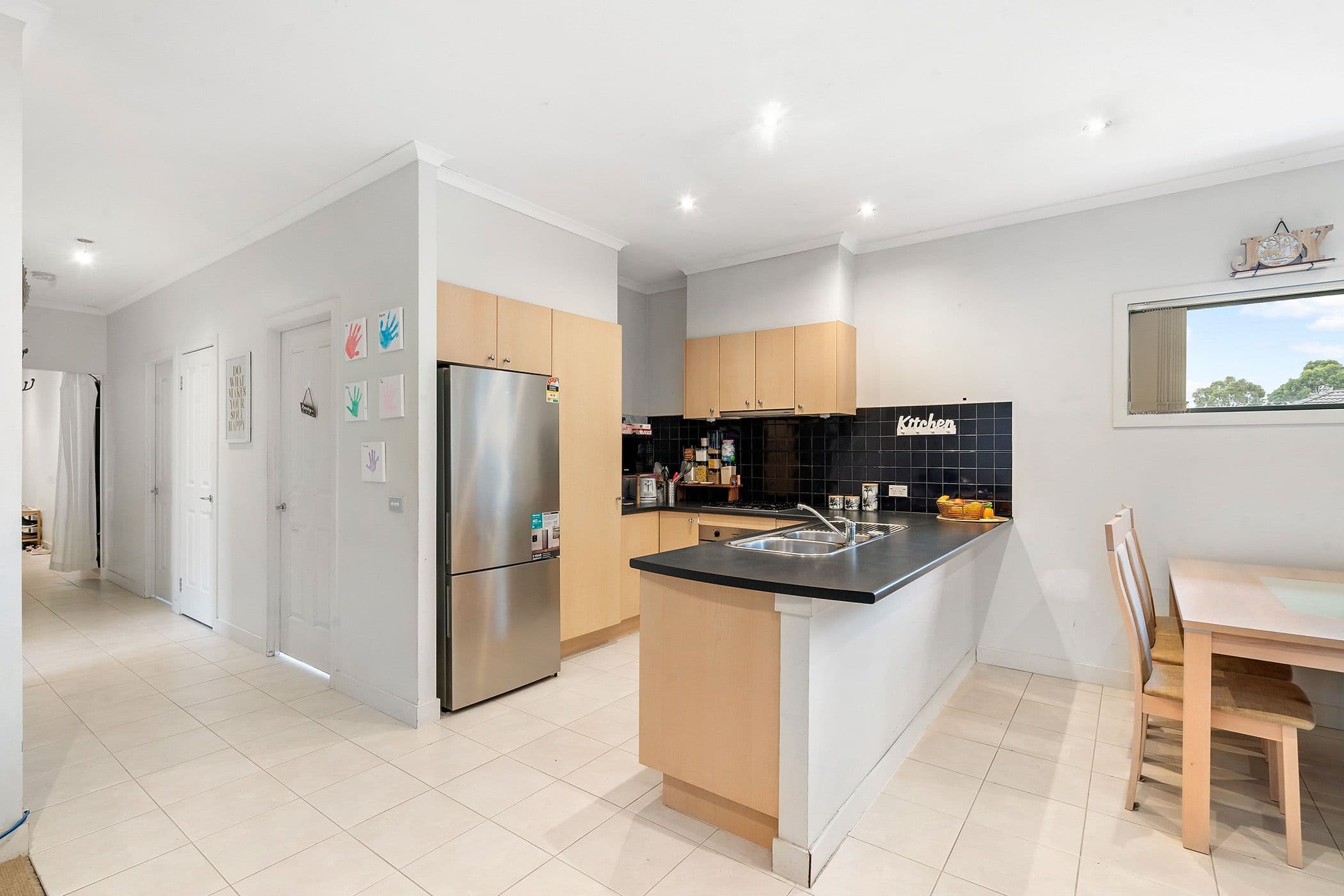 23 Hanrahan Wynd, Lynbrook VIC 3975, Lynbrook - Thumbnail 3