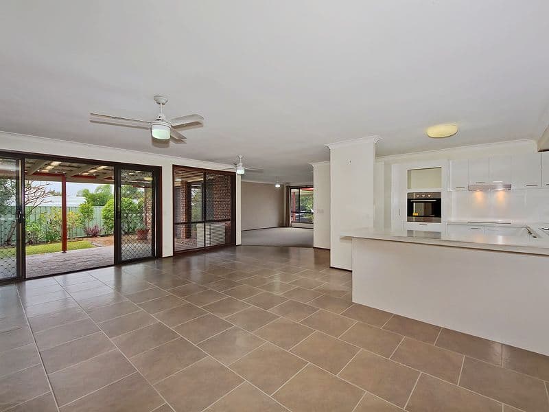 12 Tincurrin Court, ROBINA QLD 4226, Robina - Thumbnail 2