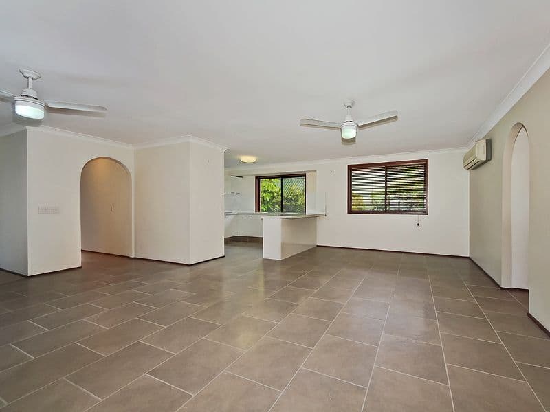12 Tincurrin Court, ROBINA QLD 4226, Robina - Thumbnail 4