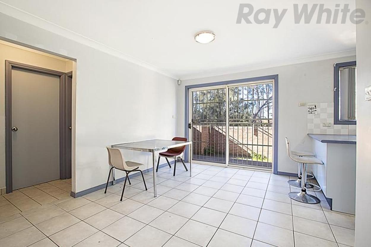 10-12 Peacock Close, GREEN VALLEY NSW 2168, Green Valley - Thumbnail 3