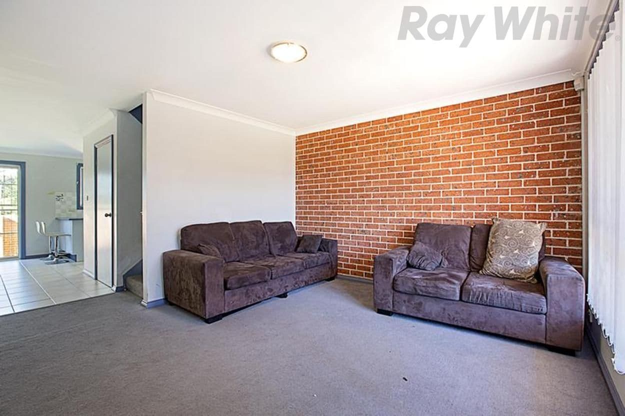 10-12 Peacock Close, GREEN VALLEY NSW 2168, Green Valley - Thumbnail 4