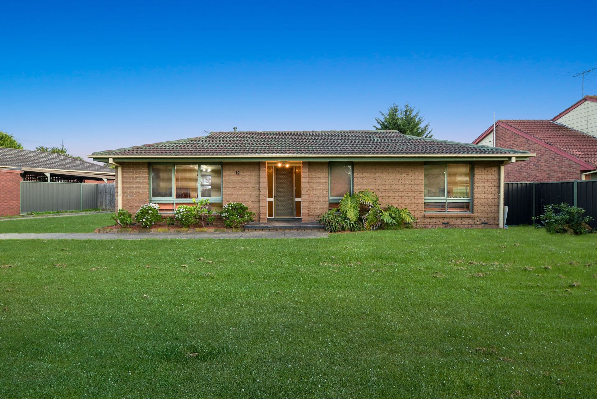 12 Selkirk Court, Berwick VIC 3806, Berwick - Thumbnail 3