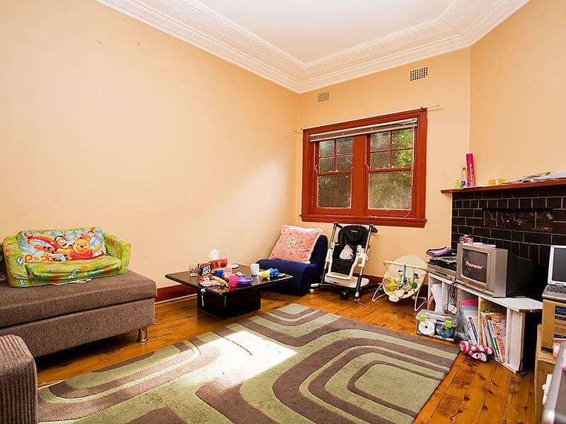 92 Caledonian Street, BEXLEY NSW 2207, Bexley - Thumbnail 2