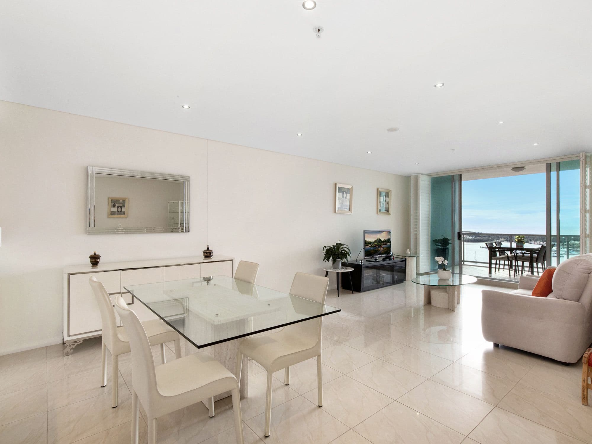 1 Como Crescent, Southport QLD 4215, Southport - Image 1