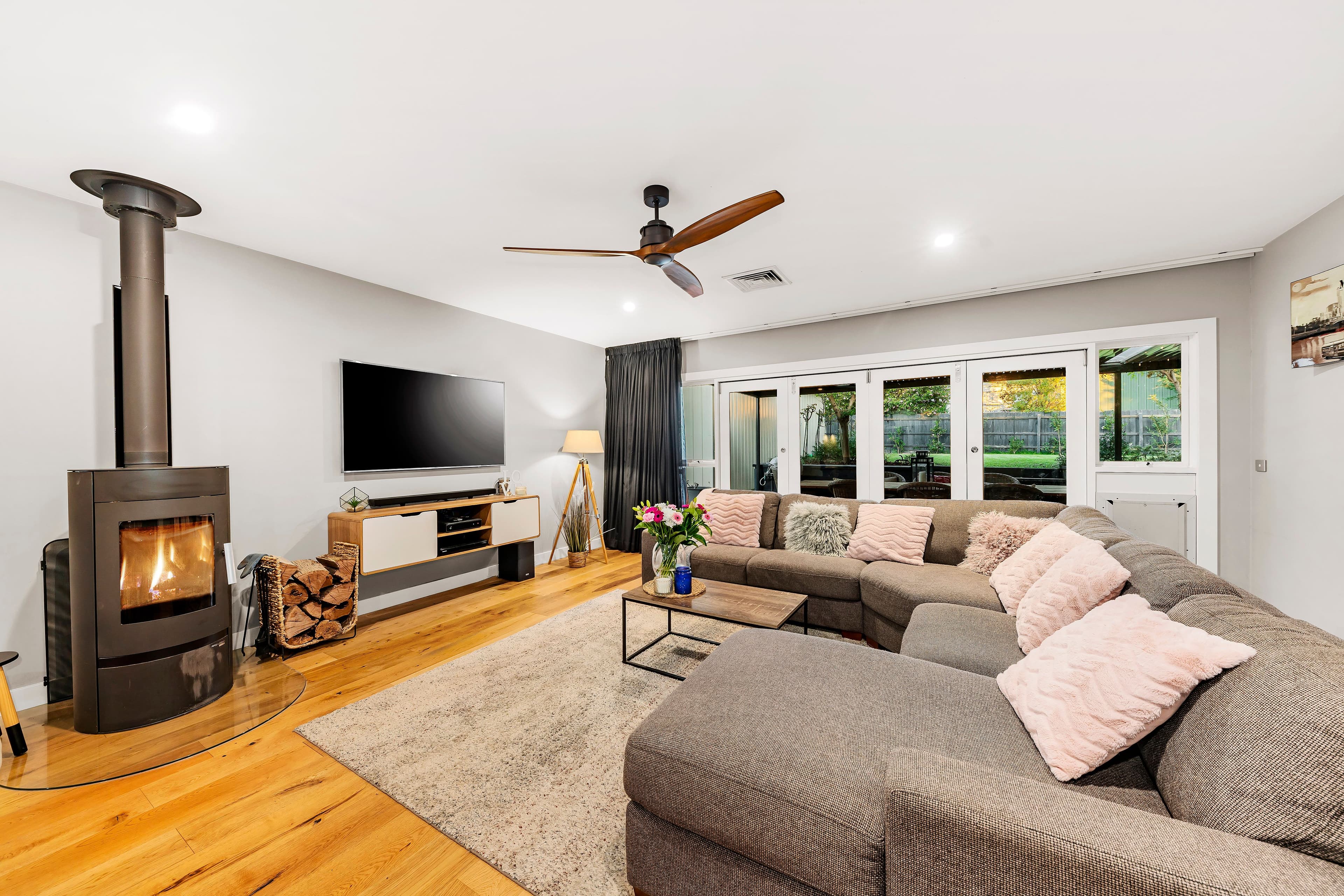 33 Timewell Crescent, Boronia VIC 3155, Boronia - Thumbnail 2